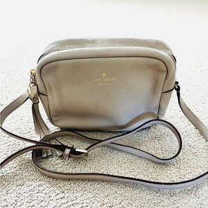 Kate Spade Light Grey Pebbled Leather Camera Cross body Purse